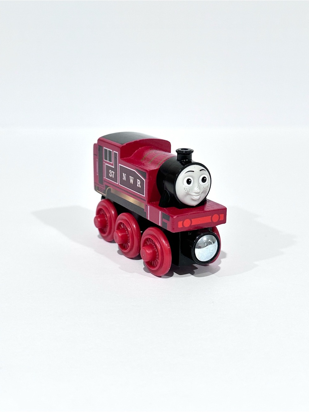 Thomas & Friends Rosie Wooden Railway GGG34